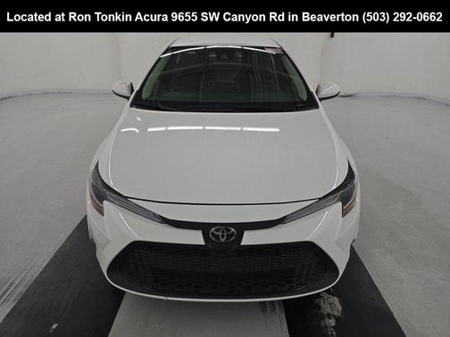 Super White 2020 Toyota Corolla LE