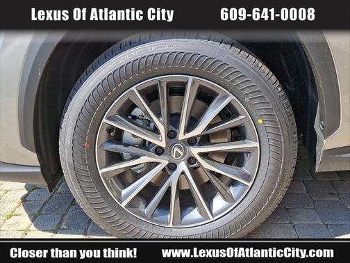2025 Lexus NX 350h Premium
