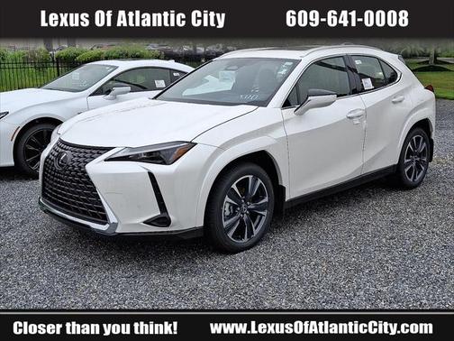 2025 Lexus UX 300h Base
