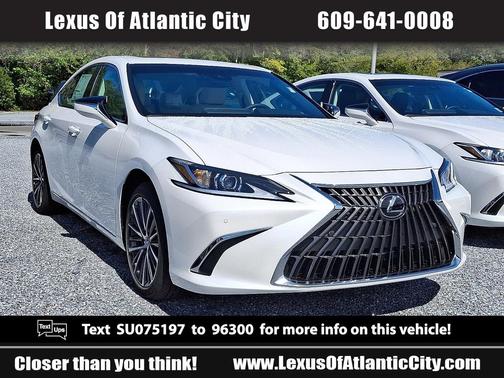 2025 Lexus ES 300h Base