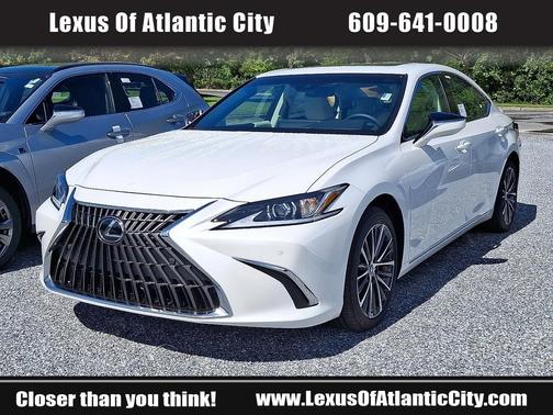 2025 Lexus ES 300h Base