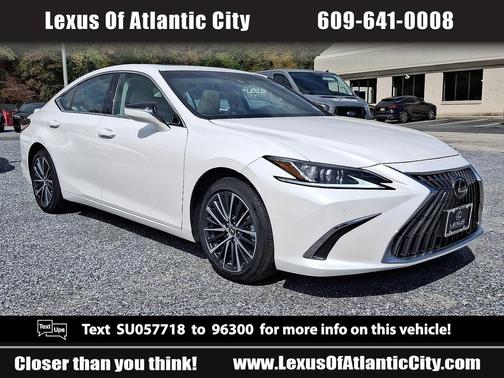2025 Lexus ES 300h Base