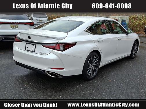 2025 Lexus ES 350 Base