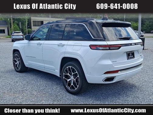 2024 Jeep Grand Cherokee Summit