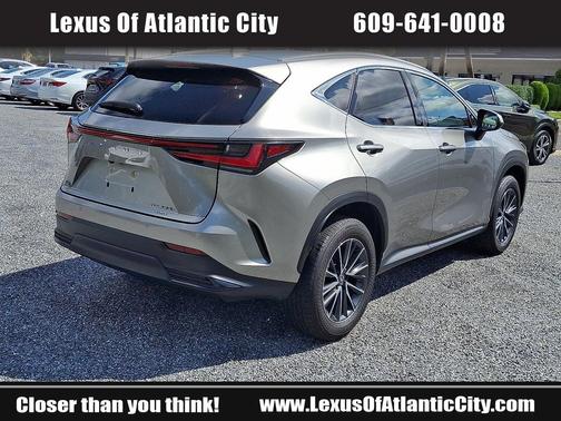 2025 Lexus NX 350h Premium