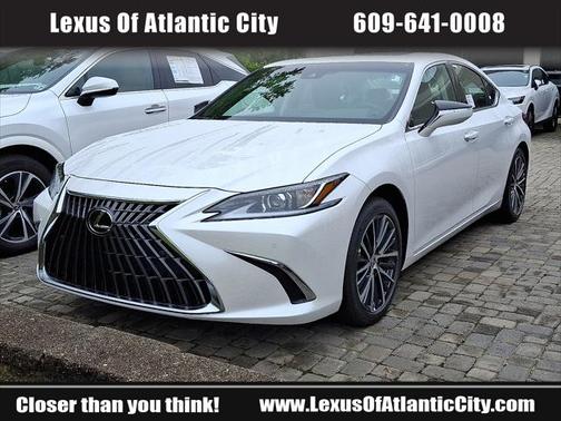 2025 Lexus ES 300h Base