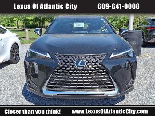 2025 Lexus UX 300h Base