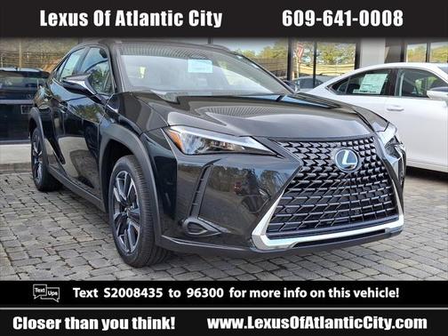 2025 Lexus UX 300h Base