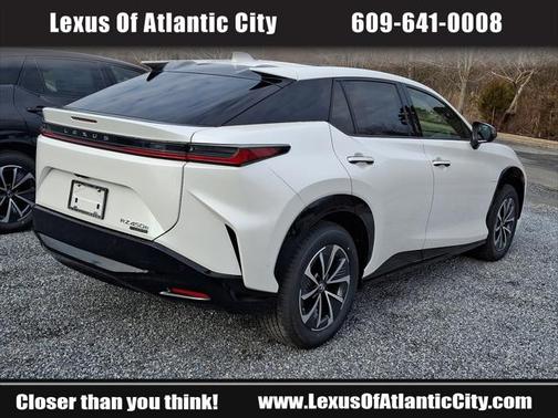 2025 Lexus RZ 450e Premium AWD w/18" Wheels