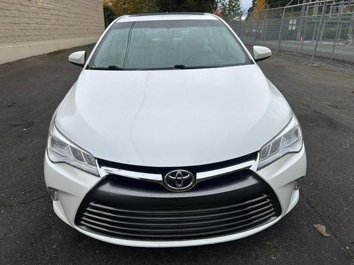 2017 Toyota Camry XLE