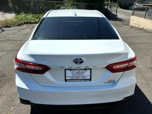 2018 Toyota Camry Hybrid XLE