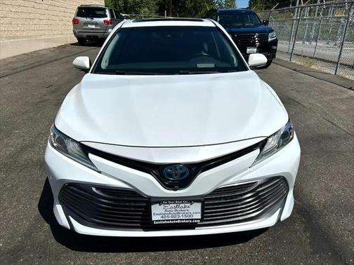 2018 Toyota Camry Hybrid XLE