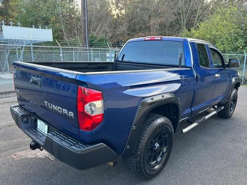 2015 Toyota Tundra SR5