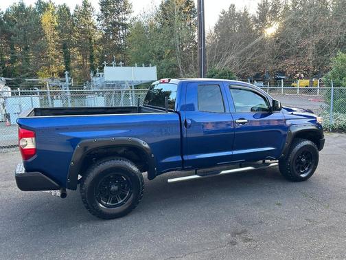 2015 Toyota Tundra SR5