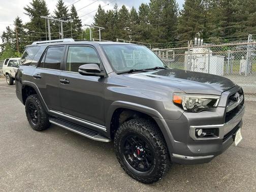 Magnetic Gray Metallic 2014 Toyota 4Runner Limited