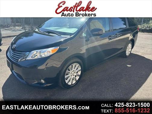 2013 Toyota Sienna XLE