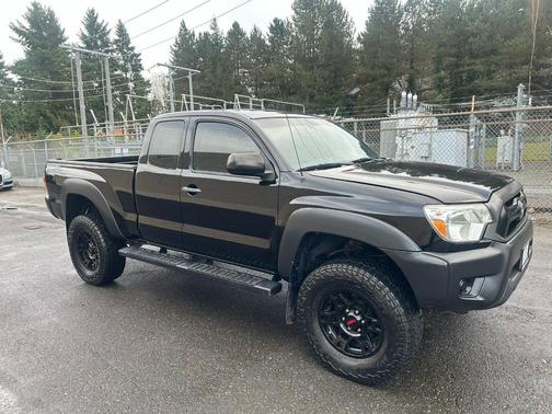 2015 Toyota Tacoma Base