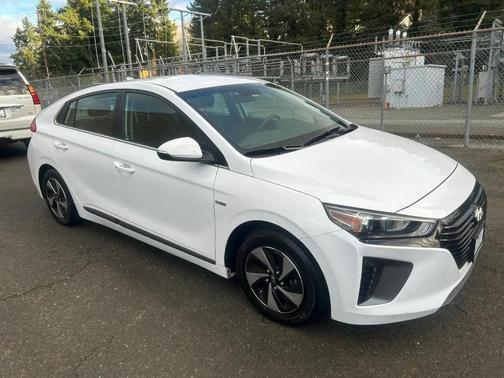 2018 Hyundai IONIQ Hybrid SEL