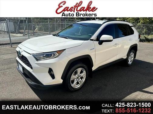 2020 Toyota RAV4 Hybrid XLE