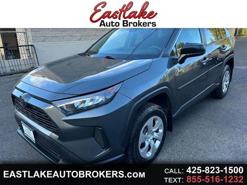 2021 Toyota RAV4 LE