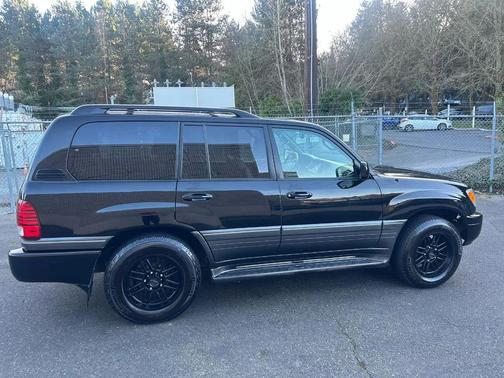 2006 Lexus LX 470 Base