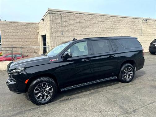 2021 Chevrolet Suburban 4WD Z71