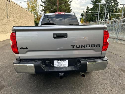 2018 Toyota Tundra SR5