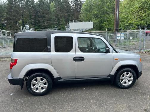 Alabaster Silver Metallic 2011 Honda Element EX