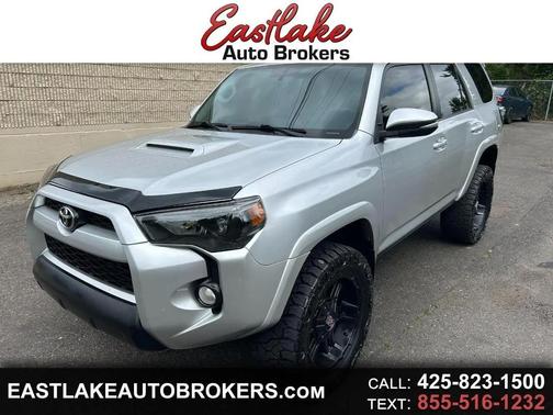 Classic Silver Metallic 2015 Toyota 4Runner Trail