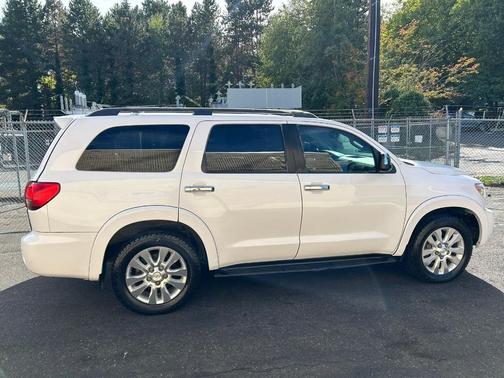 2013 Toyota Sequoia Platinum