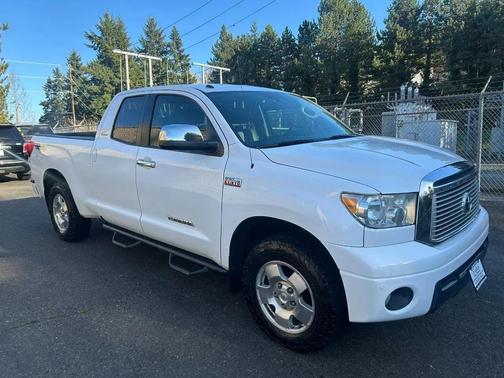 Super White 2013 Toyota Tundra Grade