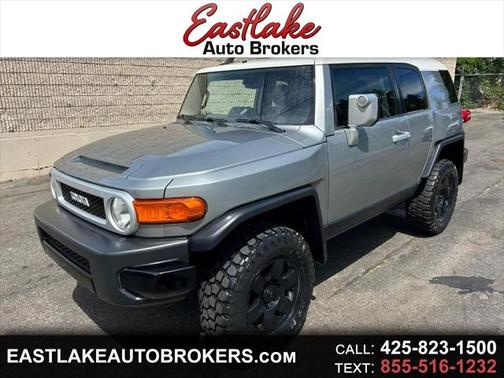 2010 Toyota FJ Cruiser Base