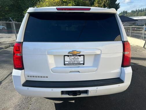 2017 Chevrolet Suburban LT