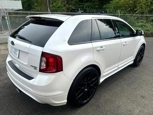 2011 Ford Edge Sport