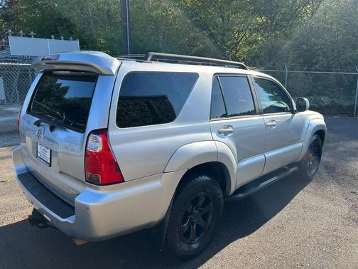 Titanium Metallic 2009 Toyota 4Runner Sport