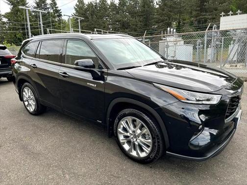 2021 Toyota Highlander Hybrid Limited