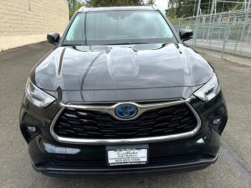 2021 Toyota Highlander Hybrid Limited