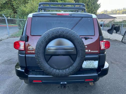 2011 Toyota FJ Cruiser Base