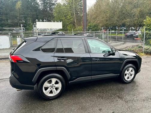 2019 Toyota RAV4 Hybrid LE