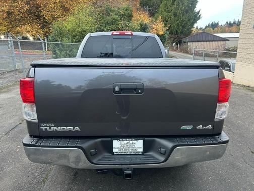 2011 Toyota Tundra Grade