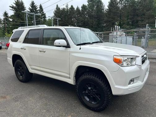 Blizzard Pearl 2010 Toyota 4Runner SR5