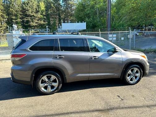 2016 Toyota Highlander Hybrid Platinum