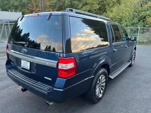 2017 Ford Expedition EL XLT
