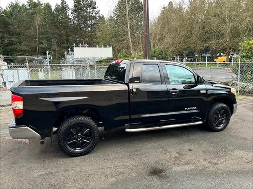 2014 Toyota Tundra SR5
