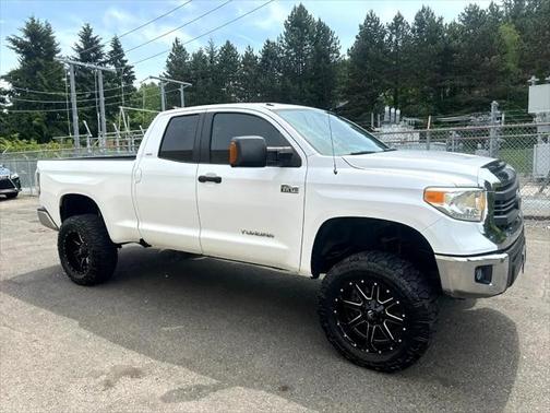 2014 Toyota Tundra SR5