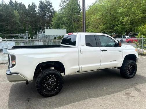 2014 Toyota Tundra SR5