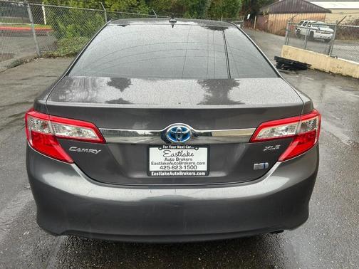 2014 Toyota Camry Hybrid XLE