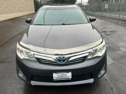 2014 Toyota Camry Hybrid XLE