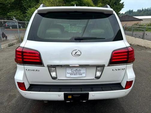 2009 Lexus LX 570 Base