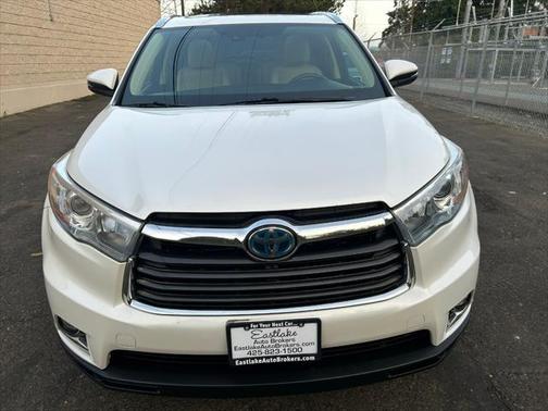 2016 Toyota Highlander Hybrid Platinum